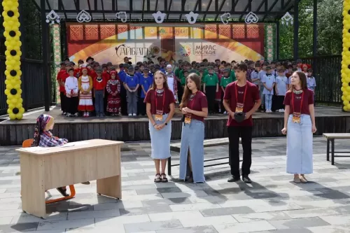Яшел Үзән районының «Мирас-Наследие» сәламәтләндерү лагерендә «Айбагыр» XV юбилее узды