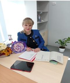 Эльмира Данчин: «Татар мәктәбендә рус теле һәм әдәбияты укытучысы булып эшләү — җаваплы һәм кызыклы хезмәт»