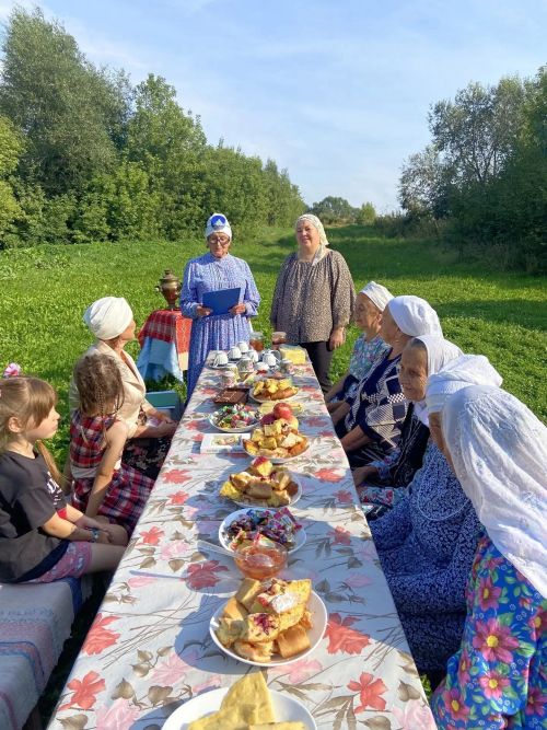 Олы Шырдан авылында «Самовар янында кунакта» дип исемләнгән матур чара узды