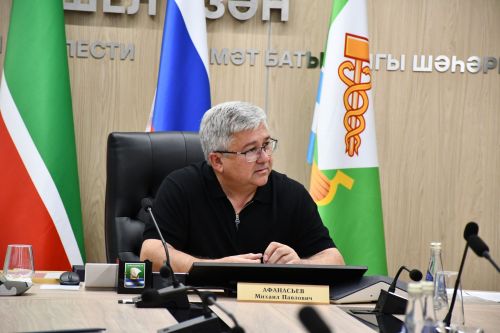 Михаил Афанасьев МХОда катнашучы якташыбыз Илнар Сабиров белән очрашты