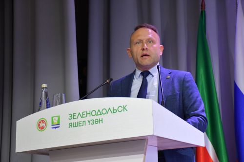 Яшел Үзәндә «Иң мөһиме — кешеләр» кадрлар клубының чираттагы утырышы узды