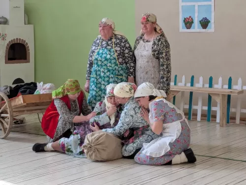 Әлфия Биккузина муниципаль халык театрлары бәйгесендә җиңү яулады
