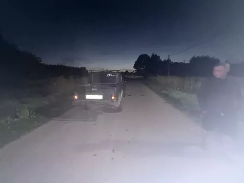 Яшел Үзән районының Мизиново авылында машина электросамокатта йөргән 10 яшьлек малайны бәрдергән