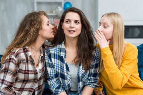 Гайбәт сөйләмичә, аны тыңлап кына торсаң, гөнаһмы?