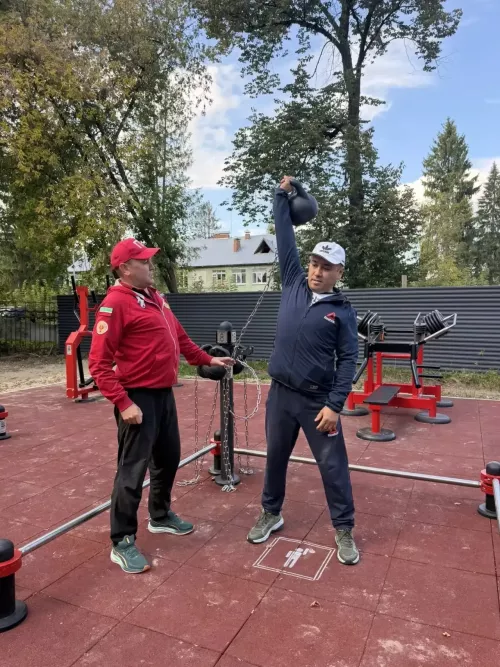 3нче поликлиника хезмәткәрләре ГТО нормативларын тапшырды