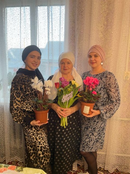 Кадерле кешеләрегезгә рәхмәт һәм хөрмәт сүзләрен «Яшел Үзән» газетасы битләре аша җиткерегез
