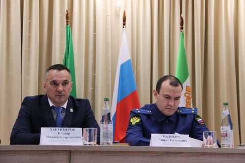 Күгеш авыл җирлегенең хисап сессиясе