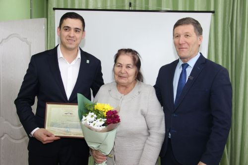 Бишнә авыл җирлегендә узган хисап сессия