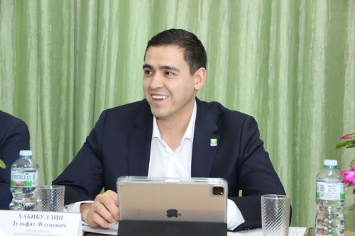 Бишнә авыл җирлегендә узган хисап сессия