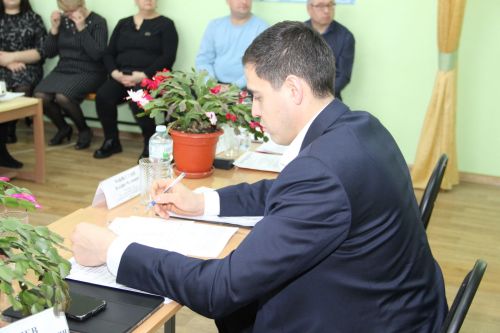 Бишнә авыл җирлегендә узган хисап сессия