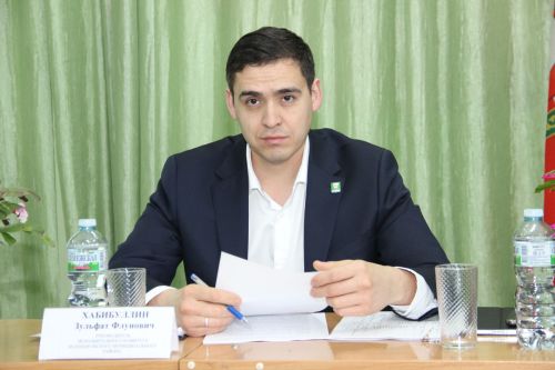 Бишнә авыл җирлегендә узган хисап сессия