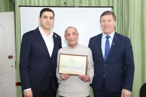 Бишнә авыл җирлегендә узган хисап сессия