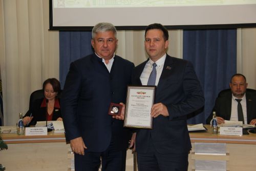 Яшел Үзән муниципаль районы һәм шәһәре Советының берләштерелгән сессиясе