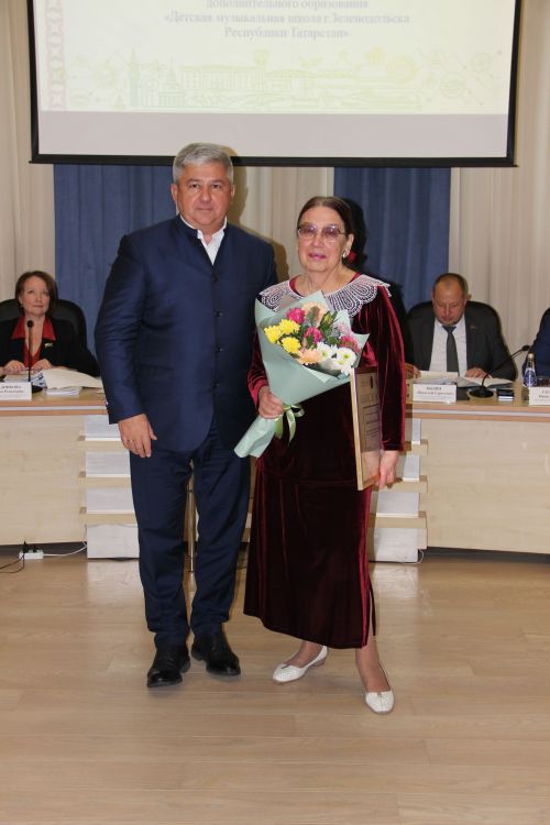 Яшел Үзән муниципаль районы һәм шәһәре Советының берләштерелгән сессиясе
