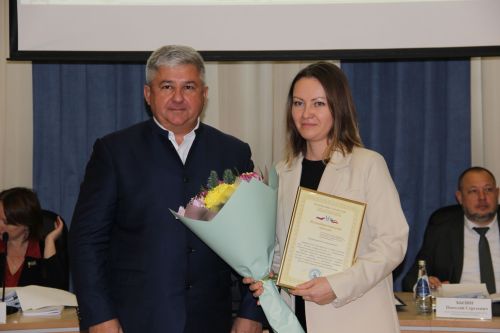 Яшел Үзән муниципаль районы һәм шәһәре Советының берләштерелгән сессиясе