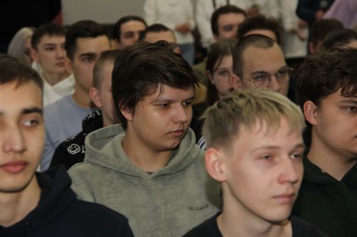 Яшел Үзәннең «Порт» үзәгендә яңа яшьләр киңлеге концепциясен тәкъдир иттеләр