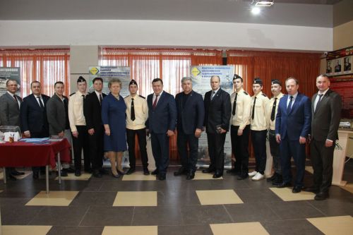 Яшел Үзәндә суднолар төзү белгечлекләре студентлары өчен иҗади фестиваль узды