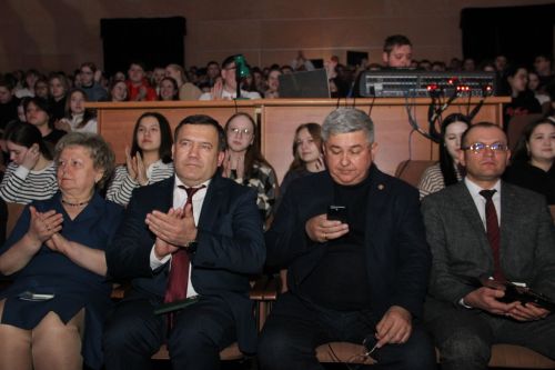 Яшел Үзәндә суднолар төзү белгечлекләре студентлары өчен иҗади фестиваль узды