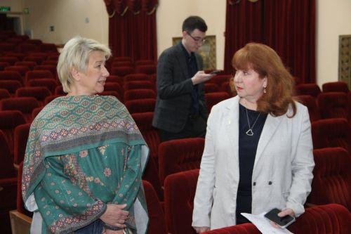 Мәдәният министры Ирада Әюпова Зеленодольск музыка театрында булды