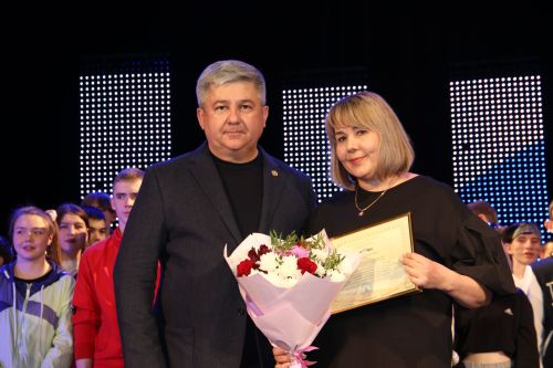 Яшел Үзәндә суднолар төзү белгечлекләре студентлары өчен иҗади фестиваль узды