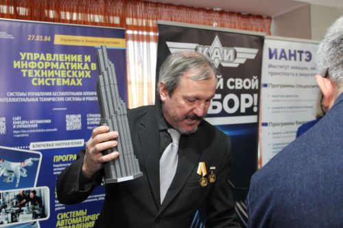 Яшел Үзәндә суднолар төзү белгечлекләре студентлары өчен иҗади фестиваль узды