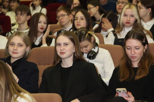 Яшел Үзәндә суднолар төзү белгечлекләре студентлары өчен иҗади фестиваль узды
