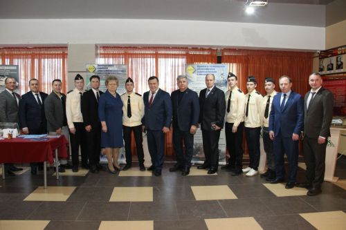 Яшел Үзәндә суднолар төзү белгечлекләре студентлары өчен иҗади фестиваль узды
