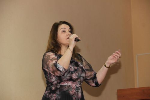 "Үзеңнән соң җирдә эз калдырыйм дисәң - Укытучы бул!"