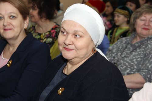 "Үзеңнән соң җирдә эз калдырыйм дисәң - Укытучы бул!"