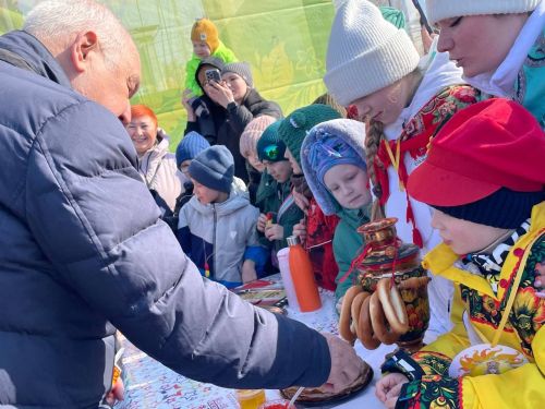 Яшел Үзәндә Май чабу чарасы