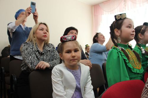 Әйшә мәктәбендә Габдулла Тукай исемендәге “Ватан өчен яшәү – безнең бурыч!” дип исемләнгән муниципаль шигырь уку бәйгесе узды