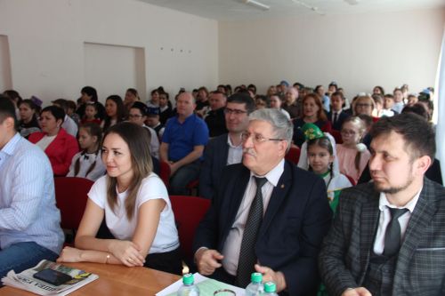 Әйшә мәктәбендә Габдулла Тукай исемендәге “Ватан өчен яшәү – безнең бурыч!” дип исемләнгән муниципаль шигырь уку бәйгесе узды