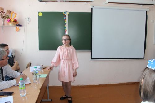 Әйшә мәктәбендә Габдулла Тукай исемендәге “Ватан өчен яшәү – безнең бурыч!” дип исемләнгән муниципаль шигырь уку бәйгесе узды