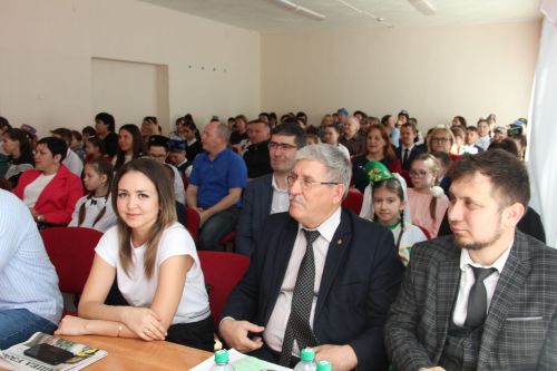 Әйшә мәктәбендә Габдулла Тукай исемендәге “Ватан өчен яшәү – безнең бурыч!” дип исемләнгән муниципаль шигырь уку бәйгесе узды