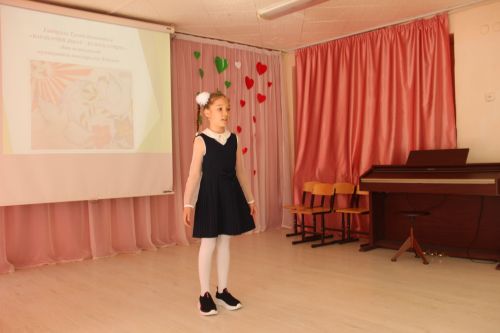 Әйшә мәктәбендә Габдулла Тукай исемендәге “Ватан өчен яшәү – безнең бурыч!” дип исемләнгән муниципаль шигырь уку бәйгесе узды