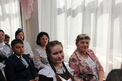 Әйшә мәктәбендә Габдулла Тукай исемендәге “Ватан өчен яшәү – безнең бурыч!” дип исемләнгән муниципаль шигырь уку бәйгесе узды