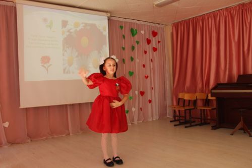 Әйшә мәктәбендә Габдулла Тукай исемендәге “Ватан өчен яшәү – безнең бурыч!” дип исемләнгән муниципаль шигырь уку бәйгесе узды
