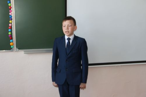 Әйшә мәктәбендә Габдулла Тукай исемендәге “Ватан өчен яшәү – безнең бурыч!” дип исемләнгән муниципаль шигырь уку бәйгесе узды
