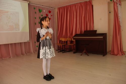 Әйшә мәктәбендә Габдулла Тукай исемендәге “Ватан өчен яшәү – безнең бурыч!” дип исемләнгән муниципаль шигырь уку бәйгесе узды