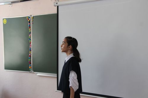 Әйшә мәктәбендә Габдулла Тукай исемендәге “Ватан өчен яшәү – безнең бурыч!” дип исемләнгән муниципаль шигырь уку бәйгесе узды