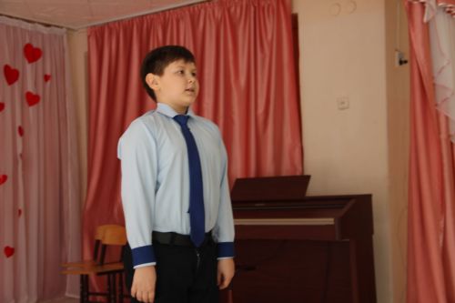 Әйшә мәктәбендә Габдулла Тукай исемендәге “Ватан өчен яшәү – безнең бурыч!” дип исемләнгән муниципаль шигырь уку бәйгесе узды