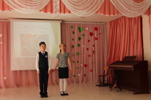Әйшә мәктәбендә Габдулла Тукай исемендәге “Ватан өчен яшәү – безнең бурыч!” дип исемләнгән муниципаль шигырь уку бәйгесе узды