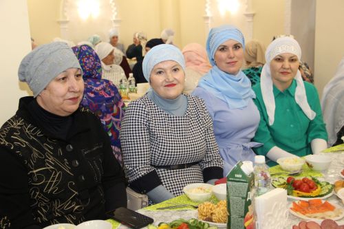 "Ак калфак" ифтары