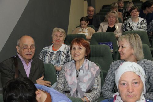 Бүген Яшел Үзәндә күренекле якташыбыз, язучы Фаил Шәфигуллинның тууына 85 ел тулуга багышланган искә алу кичәсе узды