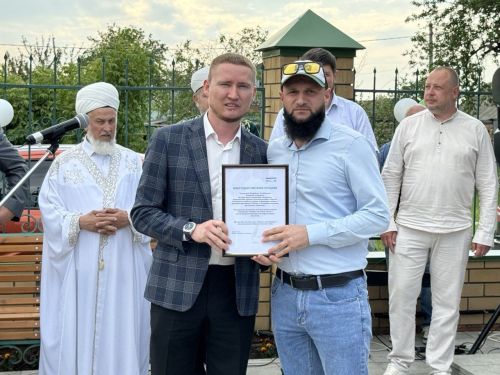 Яшел Үзәннең "Тынычлык" мәчете территориясендә чишмә ачылышы