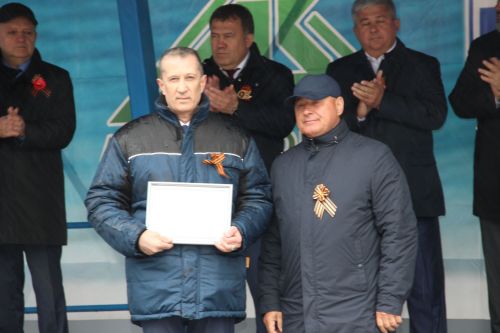 A.М Горький исемендәге Яшел Үзән заводында тантаналы рәвештә «ВИКТОР ВЕЛИКИЙ»  Патруль кораблен һәм «ТАЙФУН» кече ракета корабын суга төшерделәр