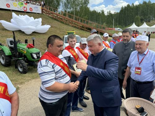 Яшел Үзәндә Сабан туен бәйрәм иттеләр