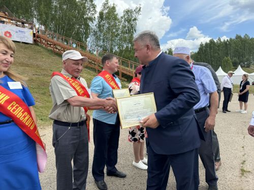 Яшел Үзәндә Сабан туен бәйрәм иттеләр