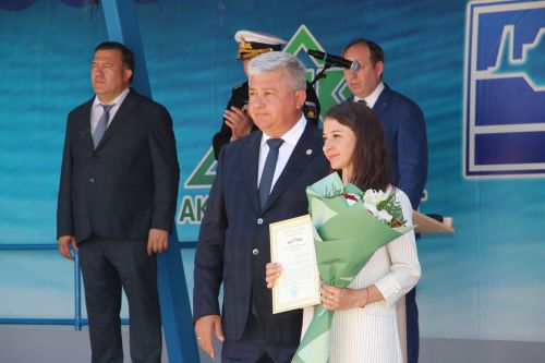 A.М Горький исемендәге Яшел Үзән заводында тантаналы рәвештә «СТАВРОПОЛЬ»&nbsp; кораблен суга төшерү