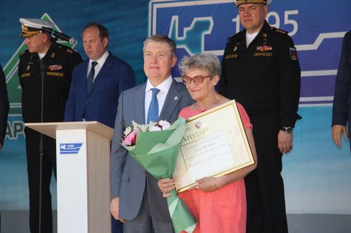 A.М Горький исемендәге Яшел Үзән заводында тантаналы рәвештә «СТАВРОПОЛЬ»&nbsp; кораблен суга төшерү